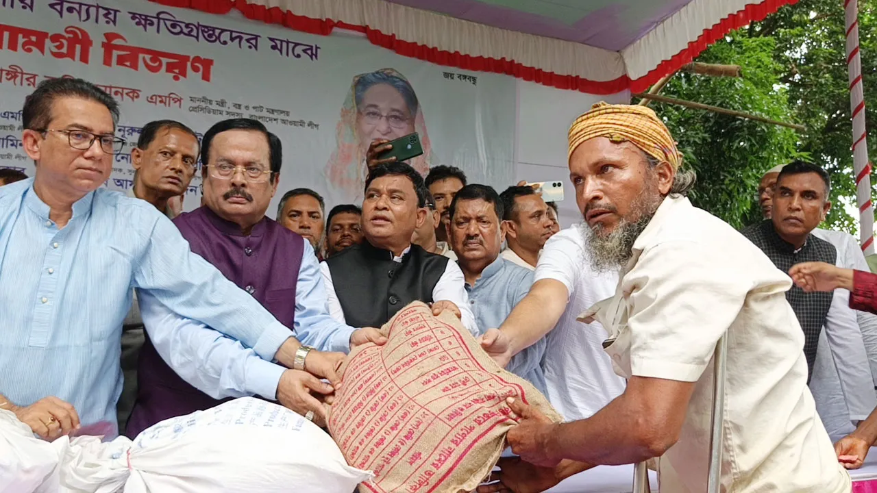 বিএনপি বাংলাদেশকে ধ্বংস করতে চায় : পাটমন্ত্রী