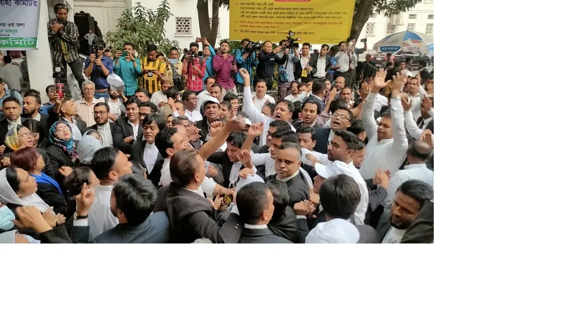 SCBA election: Scuffles between pro-AL and BNP lawyers again