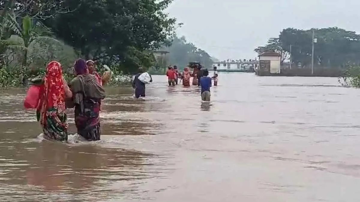 মধ্য জুলাইয়ে আরেক দফা বন্যার শঙ্কা