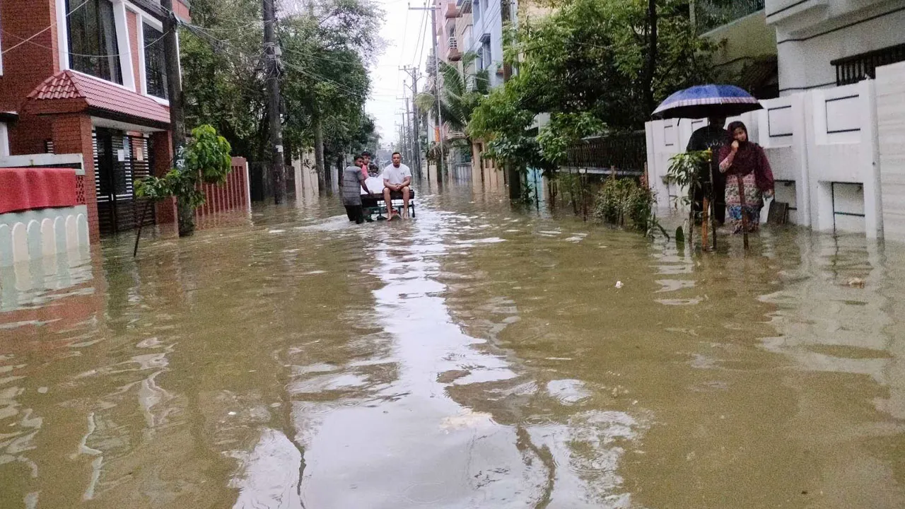 সিলেটে পানিবন্দির সংখ্যা ১০ লাখ ছাড়িয়েছে