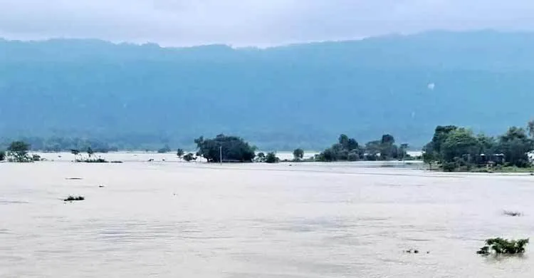 বিপৎসীমার ওপরে সুরমা, বাড়ছে কুশিয়ারার পানি