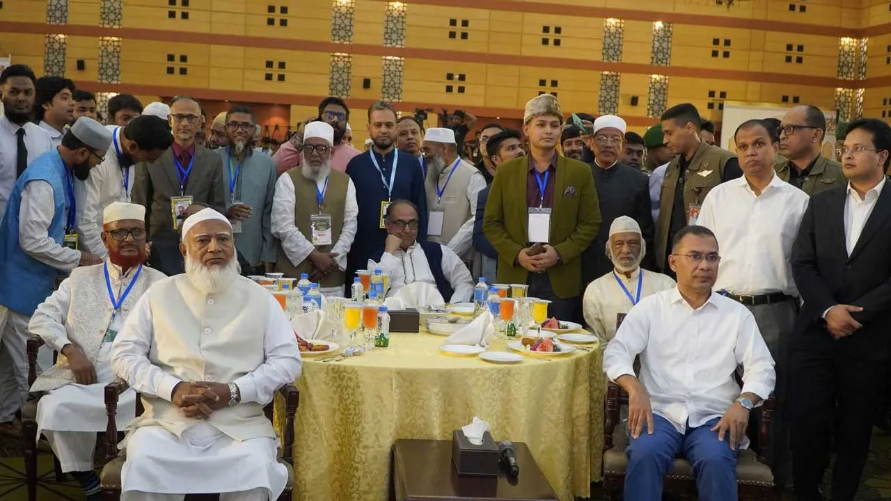 জামায়াতের ইফতারে তারেক রহমান, মানুষের ভাগ্য পরিবর্তনে কাজ করার আহ্বান
