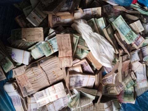Tk 3.12cr recovered from ex-senior secretary's house