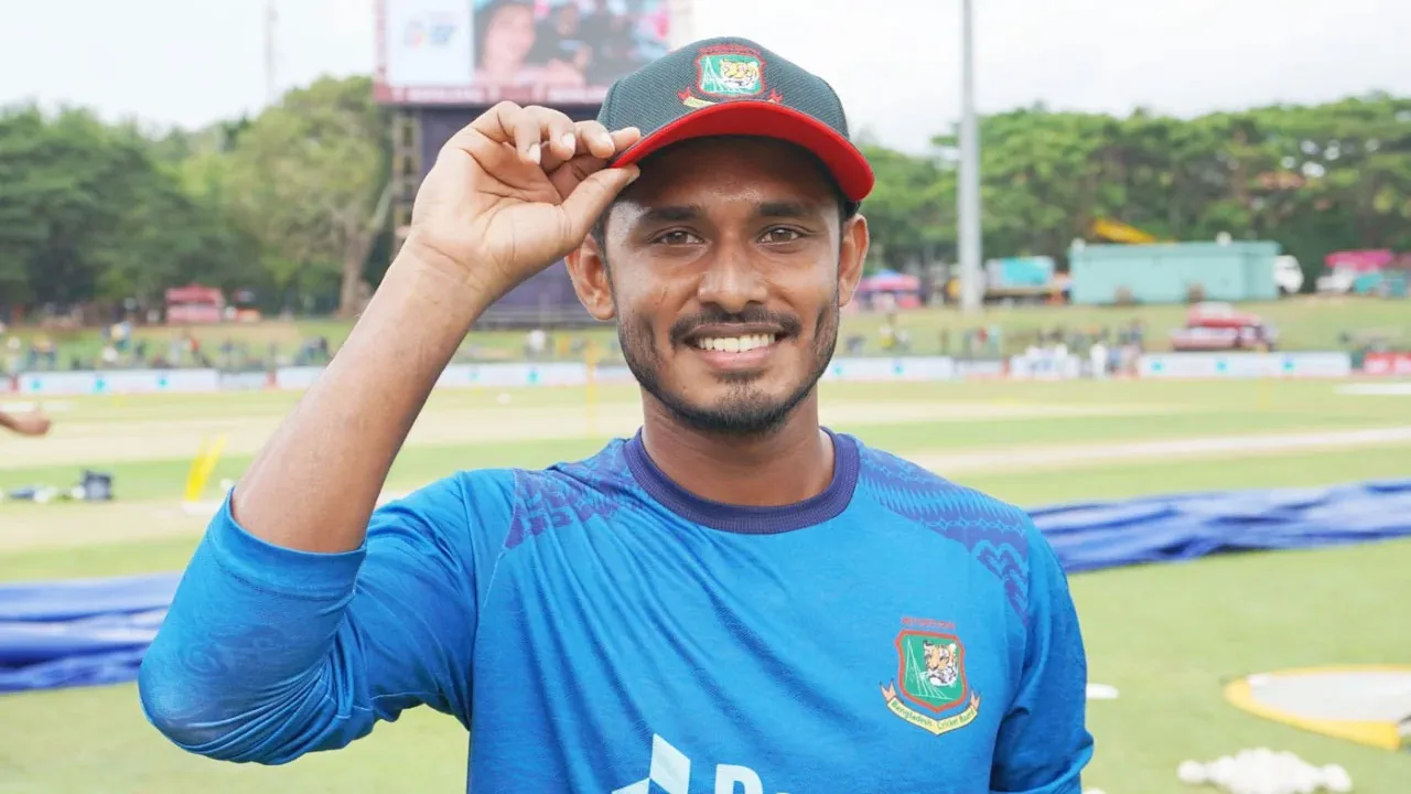 টস জিতে ফিল্ডিংয়ে বাংলাদেশ, তানজিদের অভিষেক