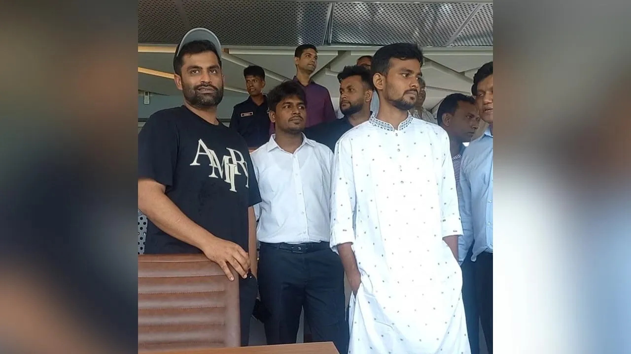 তামিমকে সঙ্গে নিয়ে মিরপুর মাঠ ঘুরে দেখলেন আসিফ মাহমুদ