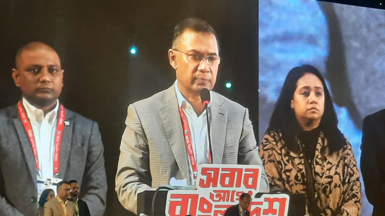 বাংলাদেশের মানুষ গণতন্ত্রের পথে হাঁটতে শুরু করেছে : তারেক রহমান