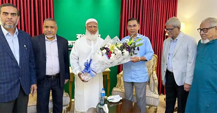 শফিকুর রহমানের বাসায় তারেক রহমান