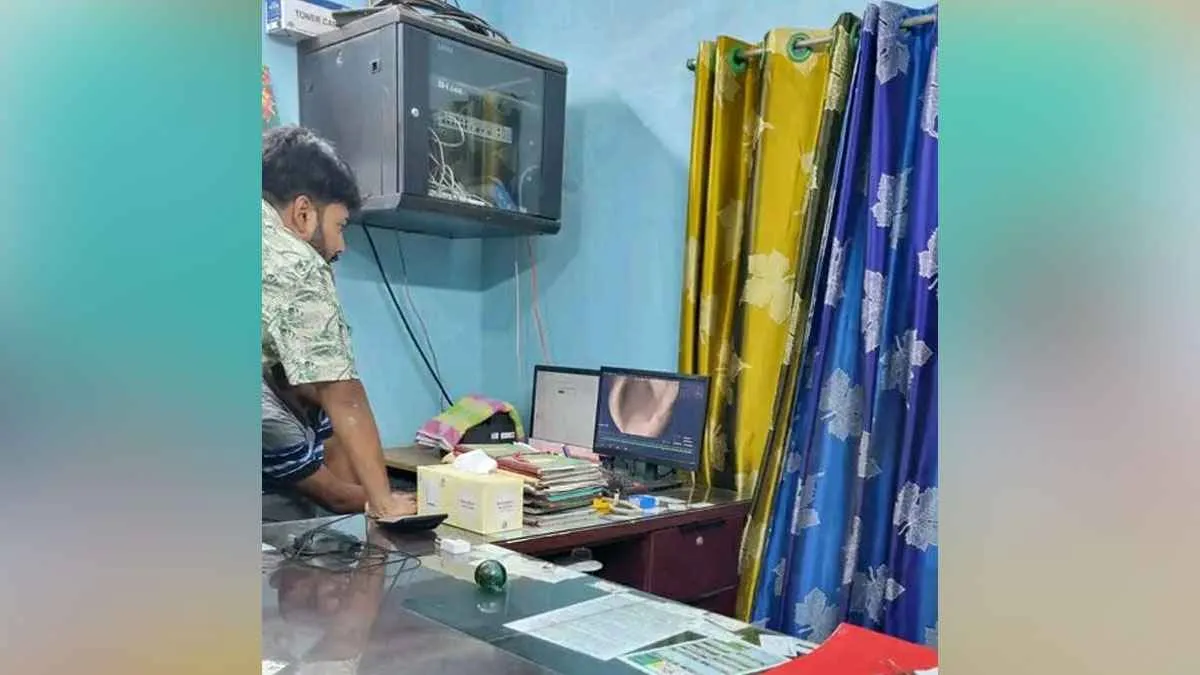 কৃষি ব্যাংকের লকার ভেঙে ১৬ লাখ টাকা লুট