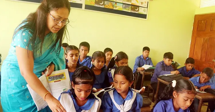 প্রাথমিকের শিক্ষক নিয়োগ পরীক্ষা স্থগিত চেয়ে ইসিতে চিঠি