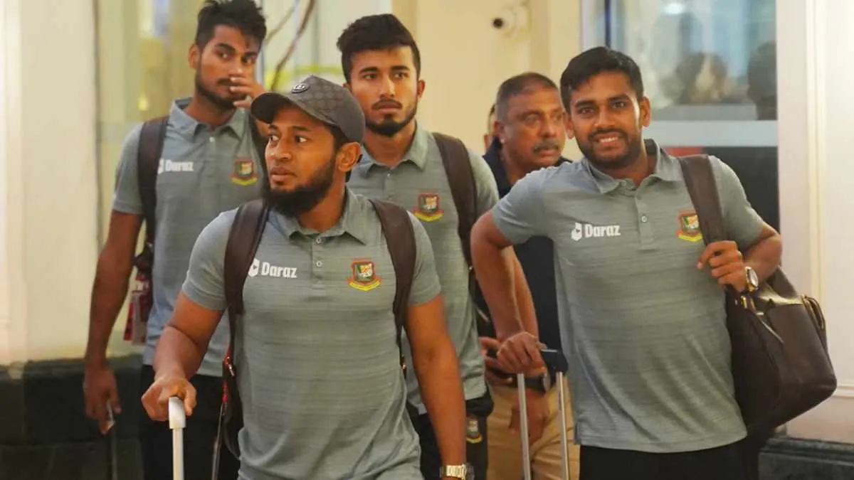 বিশ্বকাপ খেলতে আজ দেশ ছাড়ছে বাংলাদেশ দল