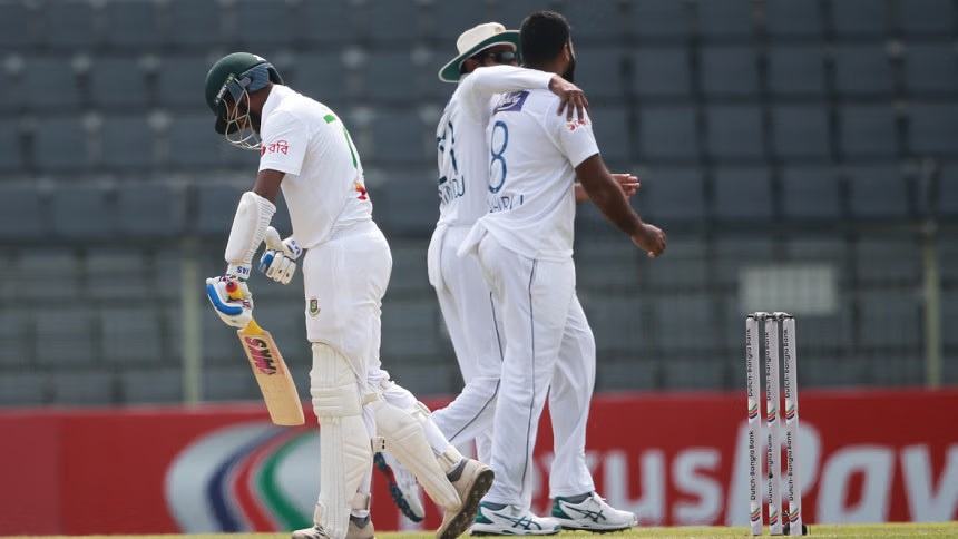 Kumara sends Joy, Dipu back early on Day 2
