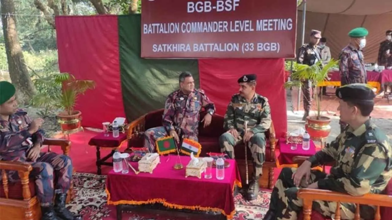 জমি চাষে বাংলাদেশিদের বাধা, পতাকা বৈঠক