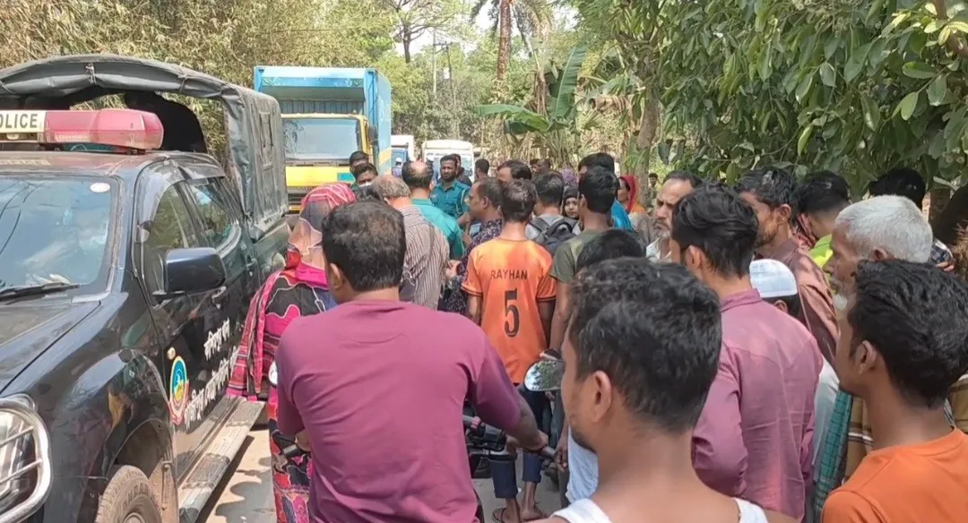 গাজীপুরে স্ত্রী-সন্তানকে হত্যার পর গৃহকর্তার আত্মহত্যা