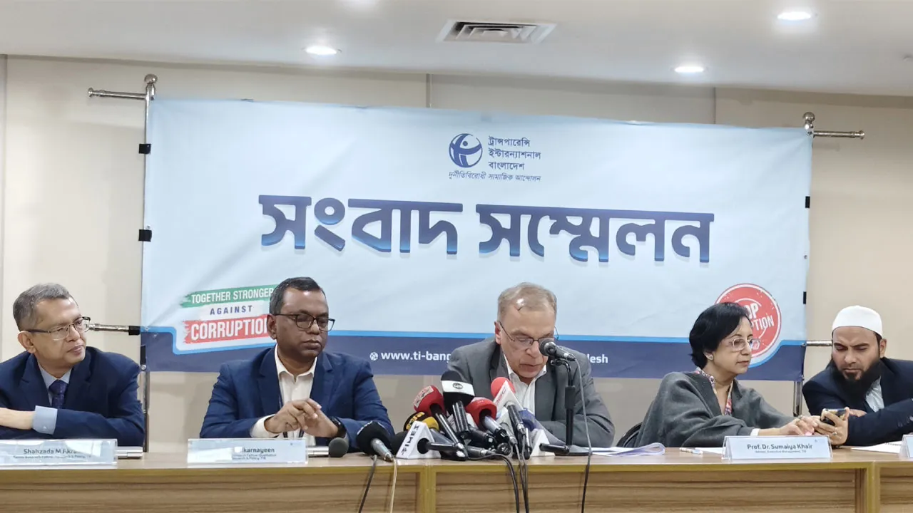 রাজনৈতিক সহিংসতার ঘটনা উদ্বেগজনক : টিআইবি