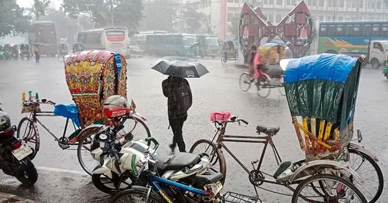 রাজধানীতে বৃষ্টিতে ভোগান্তি