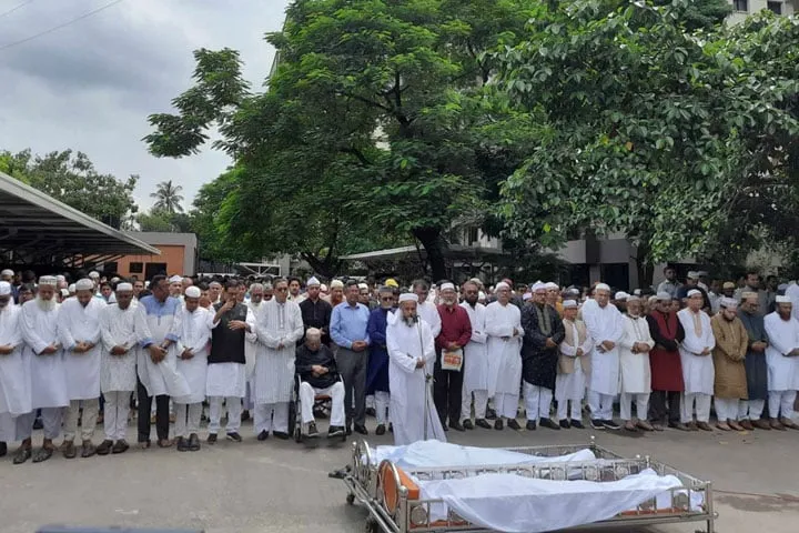 ন্যাম ভবন প্রাঙ্গণে ২ এমপির প্রথম জানাজা অনুষ্ঠিত