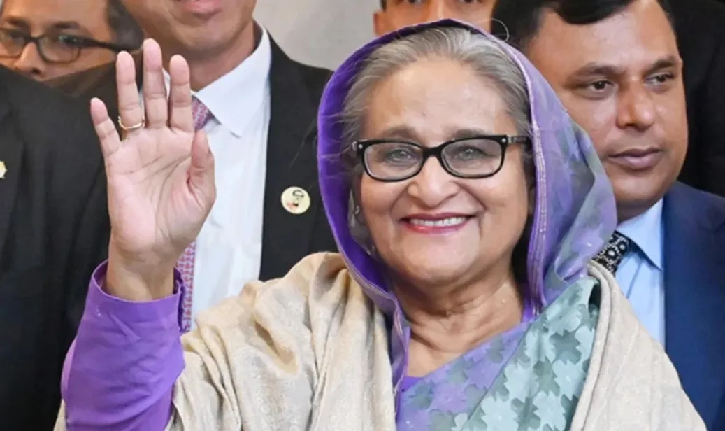 লন্ডনের পথে প্রধানমন্ত্রী