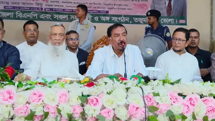‘আওয়ামী মাফিয়াগোষ্ঠী দেশকে ধ্বংস করেছে’ : স্পিকার