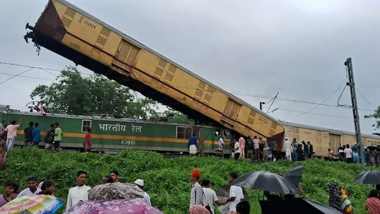 train-accident-india-20240617114712