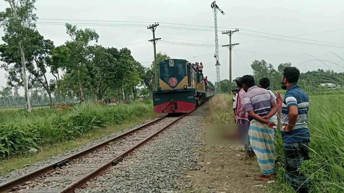 রংপুরের পীরগাছায় ট্রেনে কাটা পড়ে ২ নারীর মৃত্যু