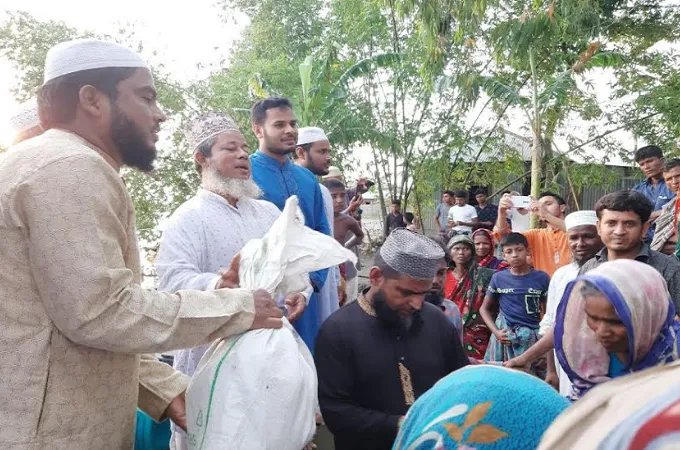 আর্ত-মানবতার সেবায় সামর্থ্যের আলোকে জামায়াত সর্বোচ্চ প্রচেষ্টা চালিয়ে যাচ্ছে : দেলোয়ার হোসেন