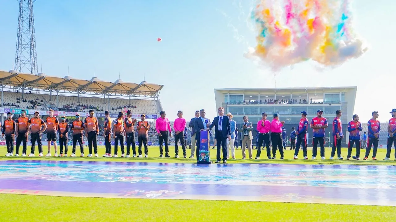 ট্রফি ছাড়াই শুরু হলো বিপিএল