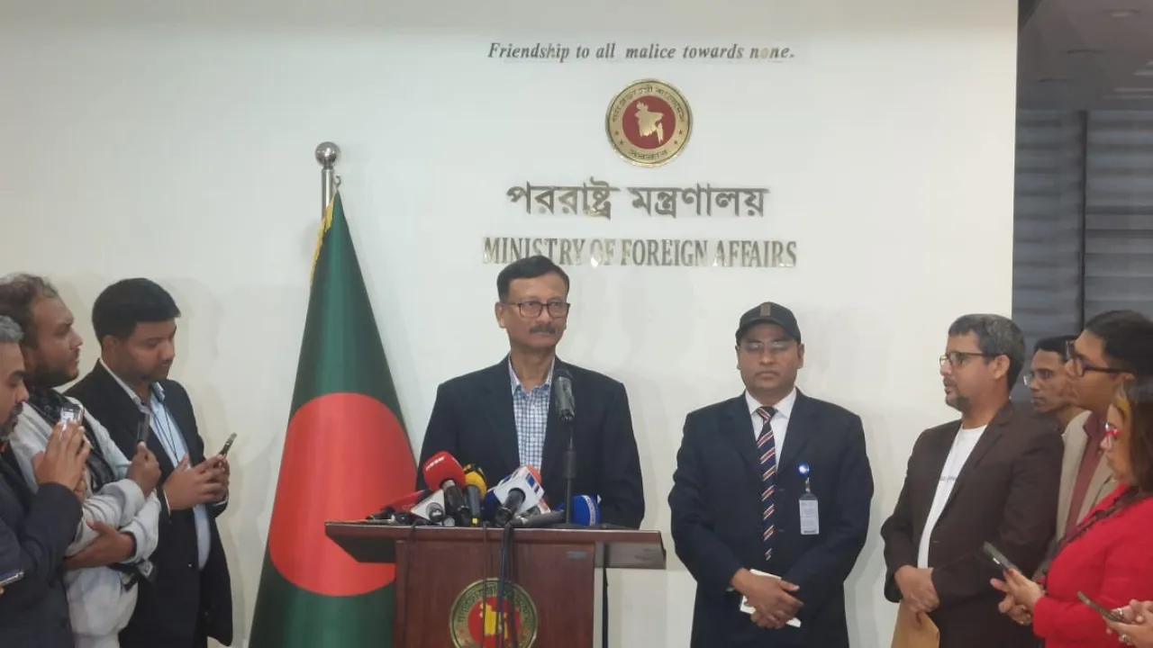 ‘বহির্বিশ্বের সঙ্গে সম্পর্ক ভালো কোনো চাপ নেই’