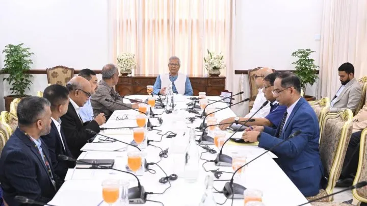 নির্বাচনে স্বচ্ছতায় বডি ওর্ন ক্যামেরা কেনার নির্দেশ