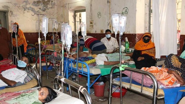 Diarrhoea outbreak in dhaka city leaves hundreds hospitalised