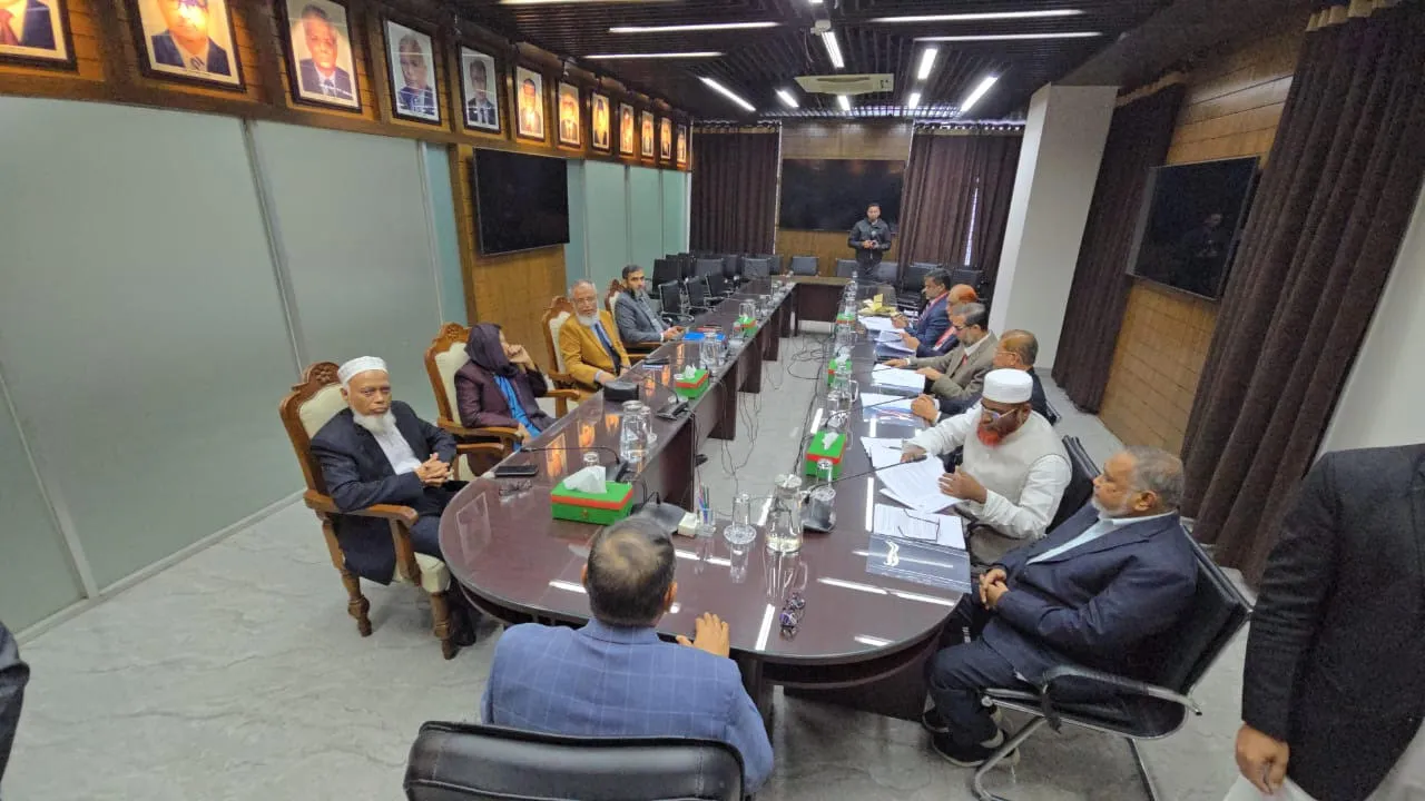 ইসির সঙ্গে বৈঠকে জামায়াত, নেতৃত্বে আব্দুল্লাহ মো. তাহের