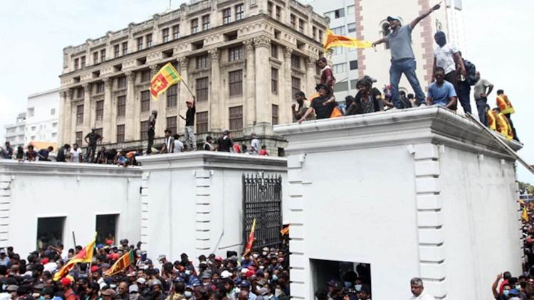 IMF hopes for resolution of Sri Lanka crisis to allow bailout talks