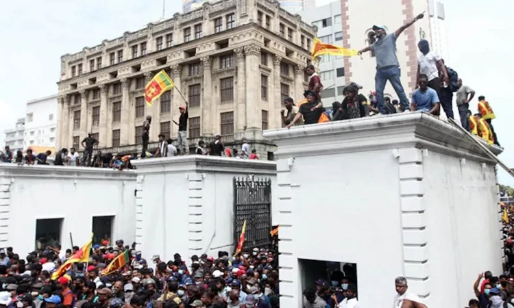 IMF hopes for resolution of Sri Lanka crisis to allow bailout talks