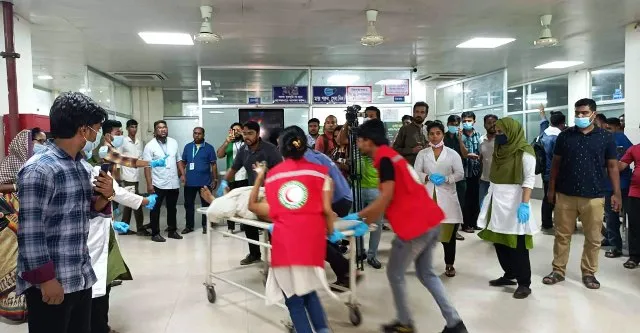 সীতাকুণ্ড বিস্ফোরণে ফায়ার সার্ভিস কর্মীসহ নিহত বেড়ে ১৮