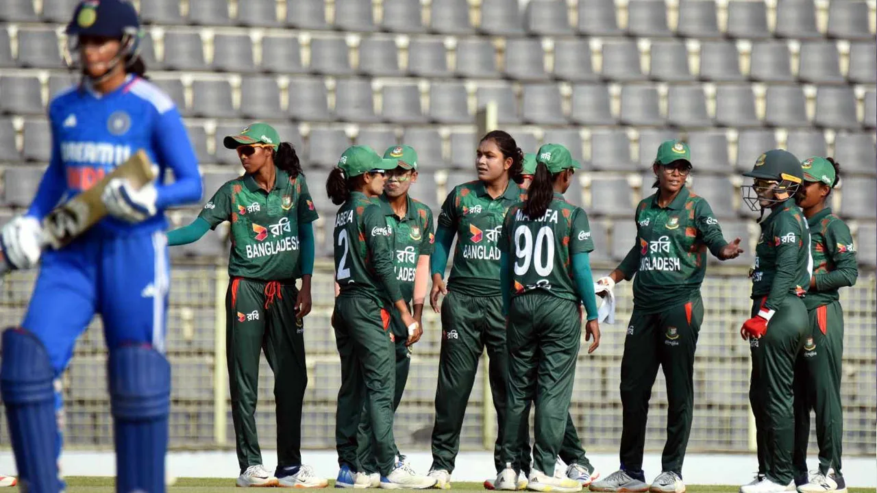 বাংলাদেশকে ১৪৬ রানের লক্ষ্য দিলো ভারত