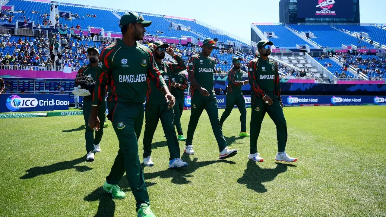 টস হেরে ফিল্ডিংয়ে বাংলাদেশ