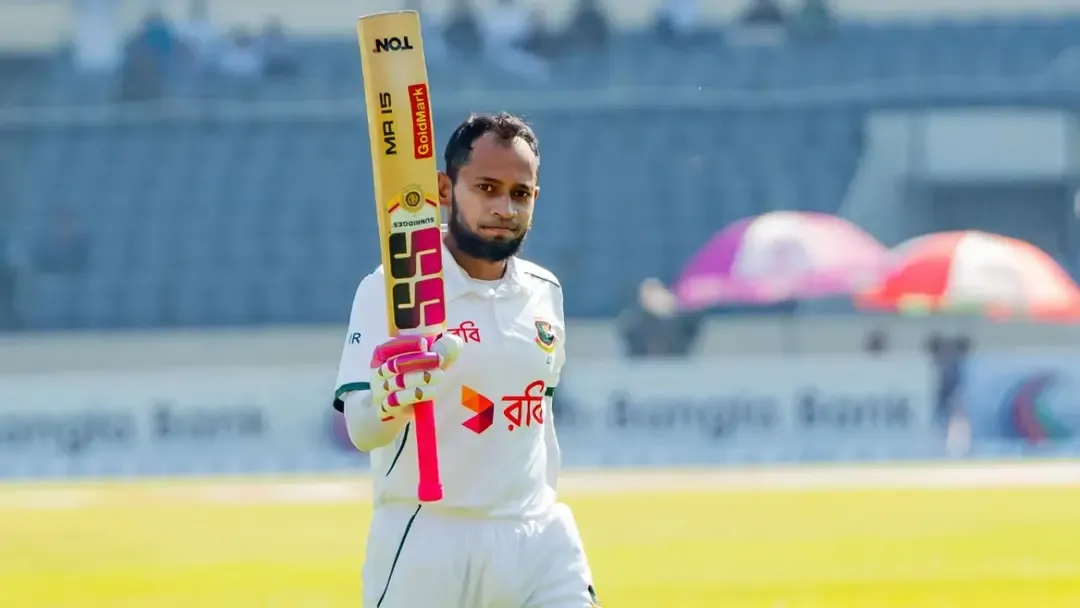 মুশফিকের রেকর্ড সেঞ্চুরিতে বড় সংগ্রহের পথে বাংলাদেশ