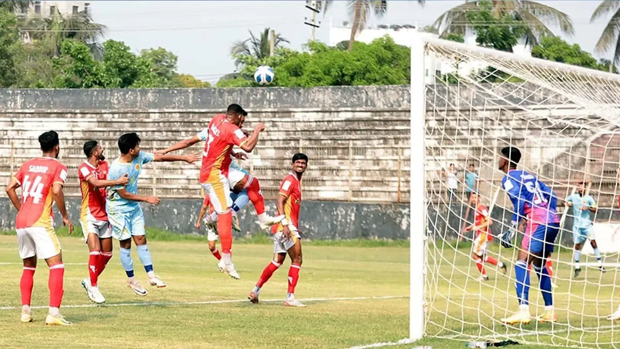 ফিফা নিষেধাজ্ঞায় থাকা আবাহনী-কিংস খেলতে পারবে?
