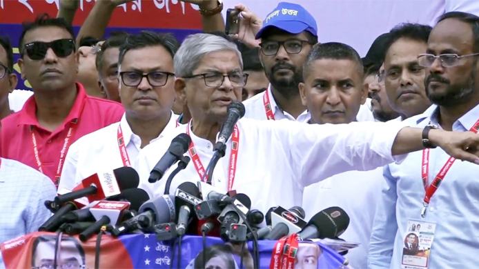 There is no scope to retreat from fighting: Fakhrul