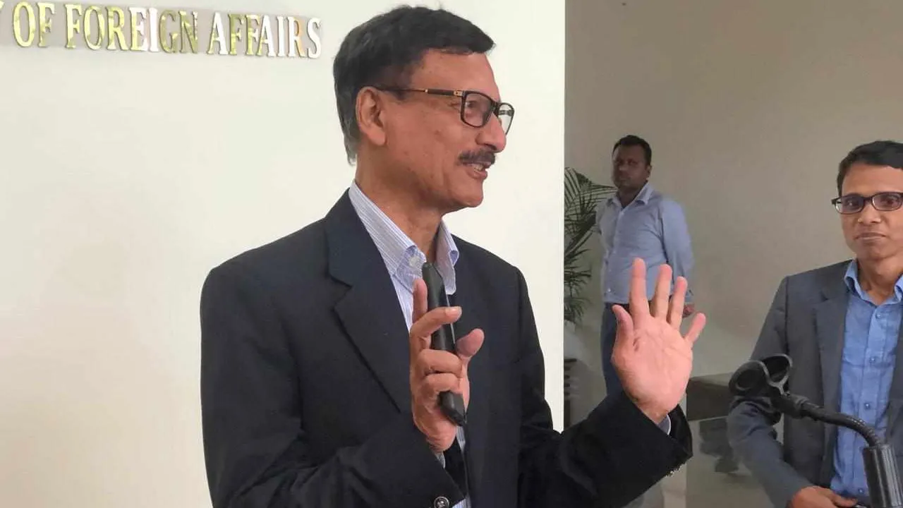 বিষয়টি সংবেদনশীল, কথা বলতে চাই না