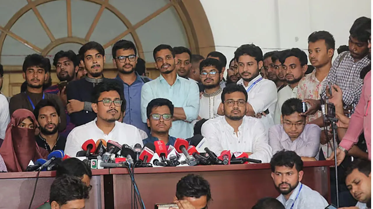 ভিপি নির্বাচিত হয়ে প্রতিক্রিয়ায় যা বললেন সাদিক কায়েম