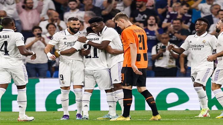 Real Madrid take control with smooth win