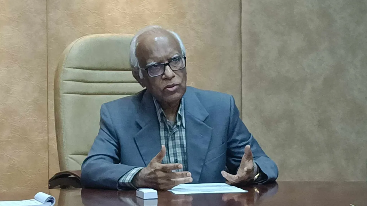 কমিশন নয়, শিক্ষা উপদেষ্টা পরিষদ গঠনের চিন্তা রয়েছে : উপদেষ্টা