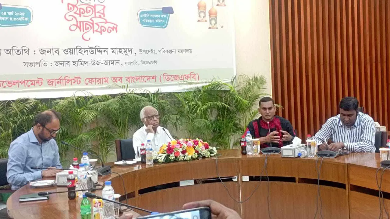 ব্যাংক রক্ষা করতে অনেক টাকা ছাপানো হচ্ছে : পরিকল্পনা উপদেষ্টা
