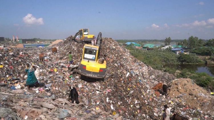 Cox's Bazar: biggest dumpster