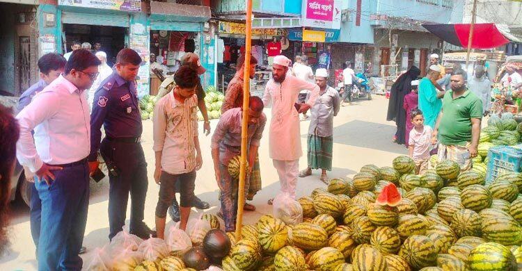 অভিযান দেখেই ৬০০ টাকার তরমুজ হয়ে গেলো ১৫০