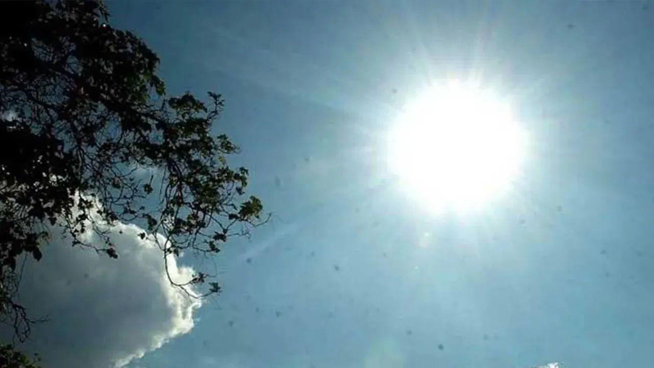 বৃষ্টিহীন ঢাকায় গরমের দাপট, আজও তাপমাত্রা থাকবে অপরিবর্তিত