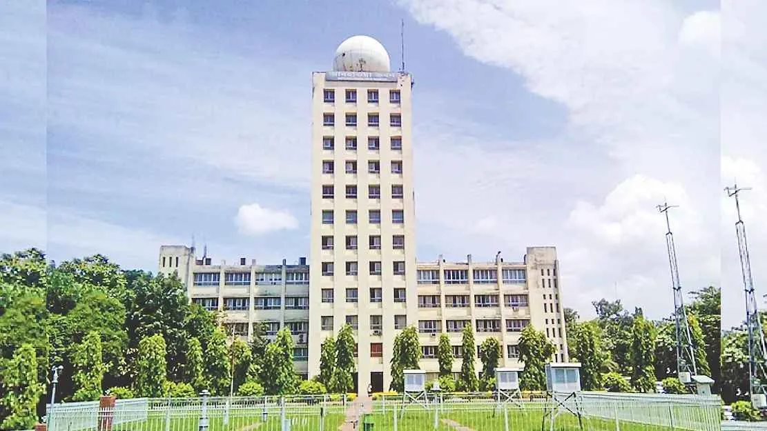 পাঁচ বিভাগে ভারী বৃষ্টির আভাস