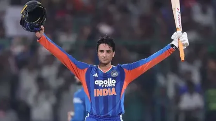 অভিষেকের রেকর্ড সেঞ্চুরিতে আফগানিস্তানকে হোয়াইটওয়াশ করল ভারত