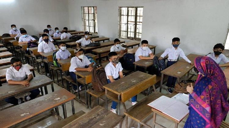BD education system needs to change