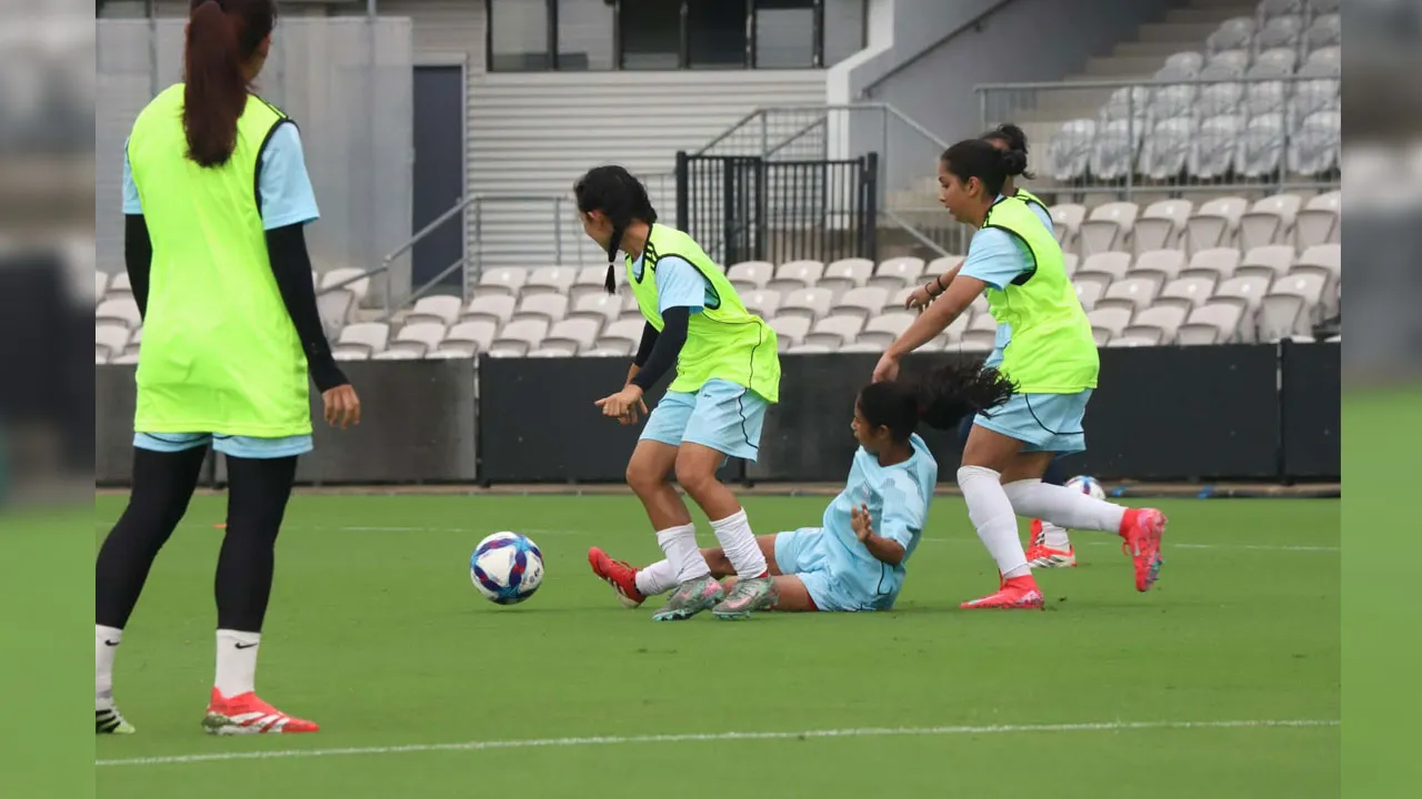 নতুন অনুশীলন ভেন্যুতেও মুগ্ধ বাংলাদেশ